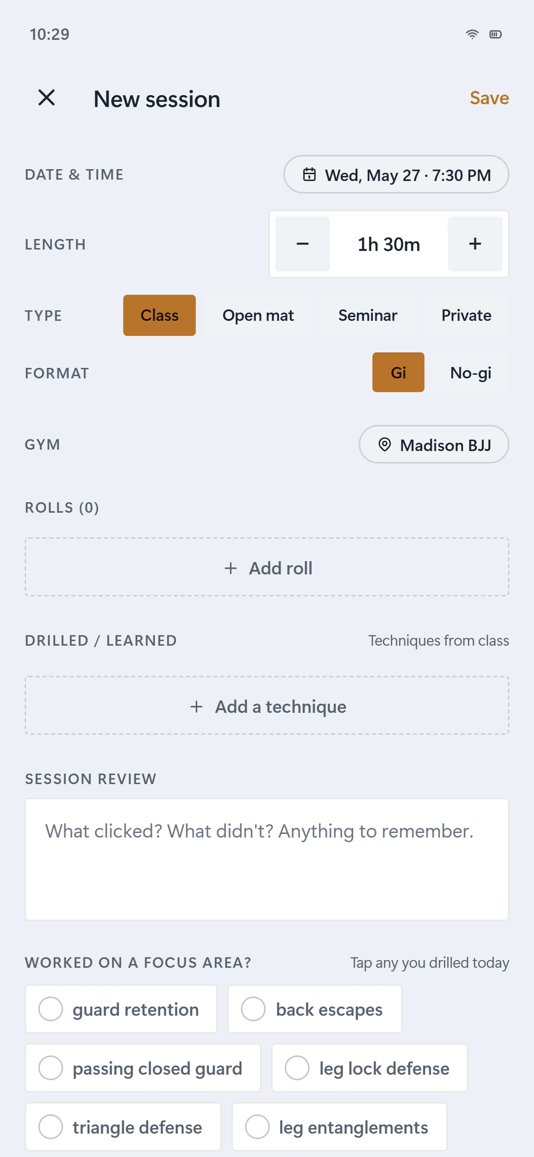 Sweep new-session screen: date, length, gi or no-gi, type, gym, rolls, drilled techniques and focus areas, logged in under a minute